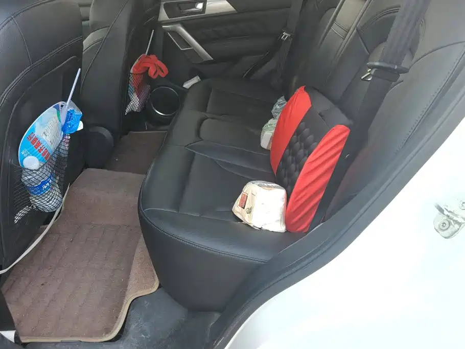 Haval H2 2015 2015 1.5T Automatic 2WD Premium Edition
