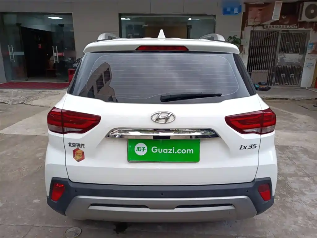 Hyundai Beijing Hyundai ix35 2018 2.0L Automatic 2WD Zhiyong·Enjoyment Edition фото 6