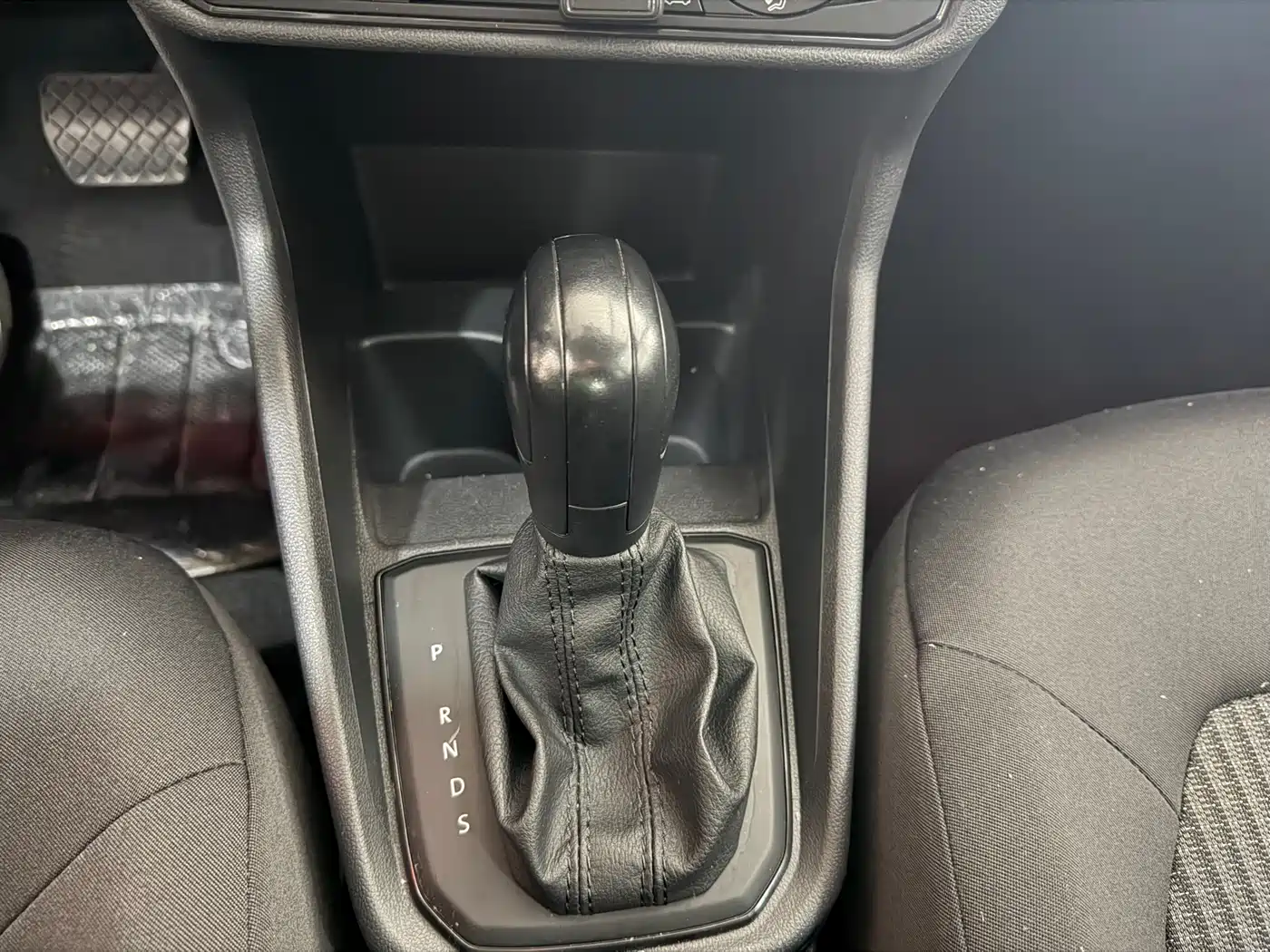 Volkswagen Santana 2016 1.6L Automatic Trend Edition фото 10
