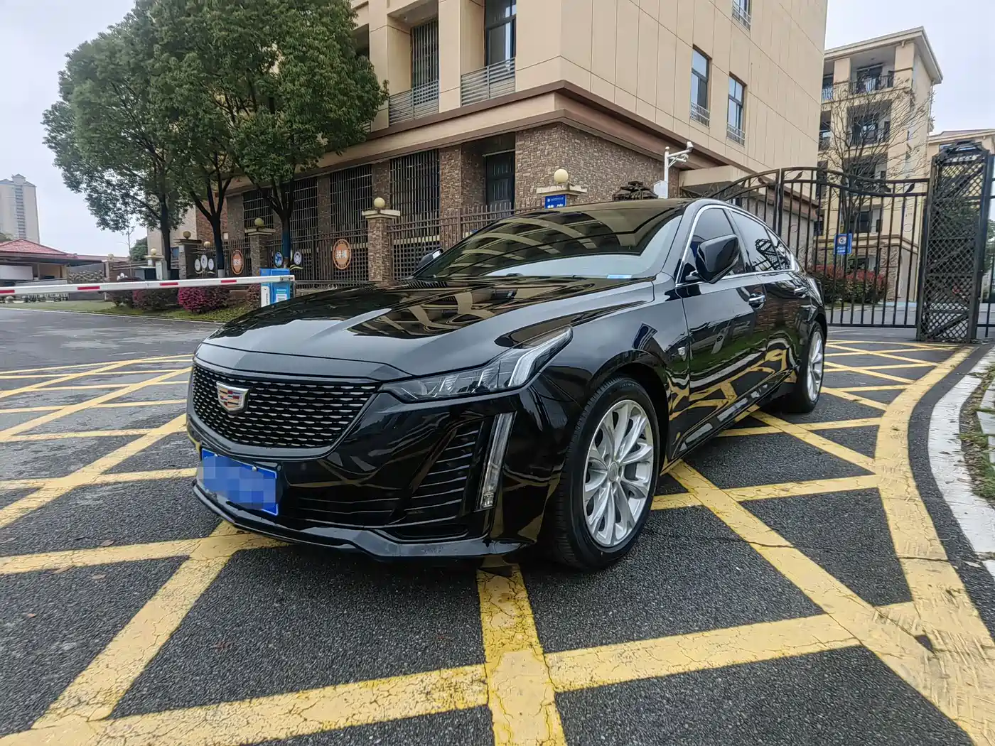 CADILLAC CT5