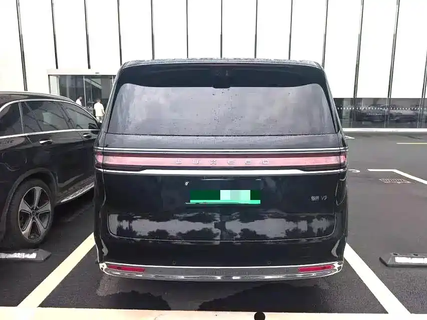 Zhijie Zunjie MPV 2026 2026 Model Mid-Range Edition