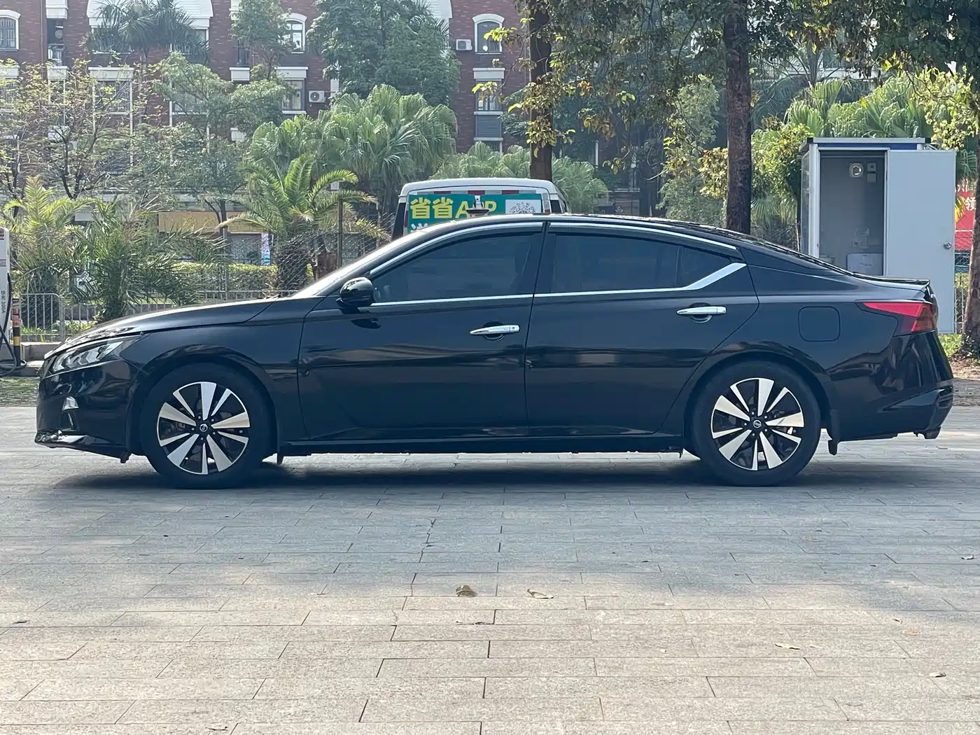NISSAN TEANA