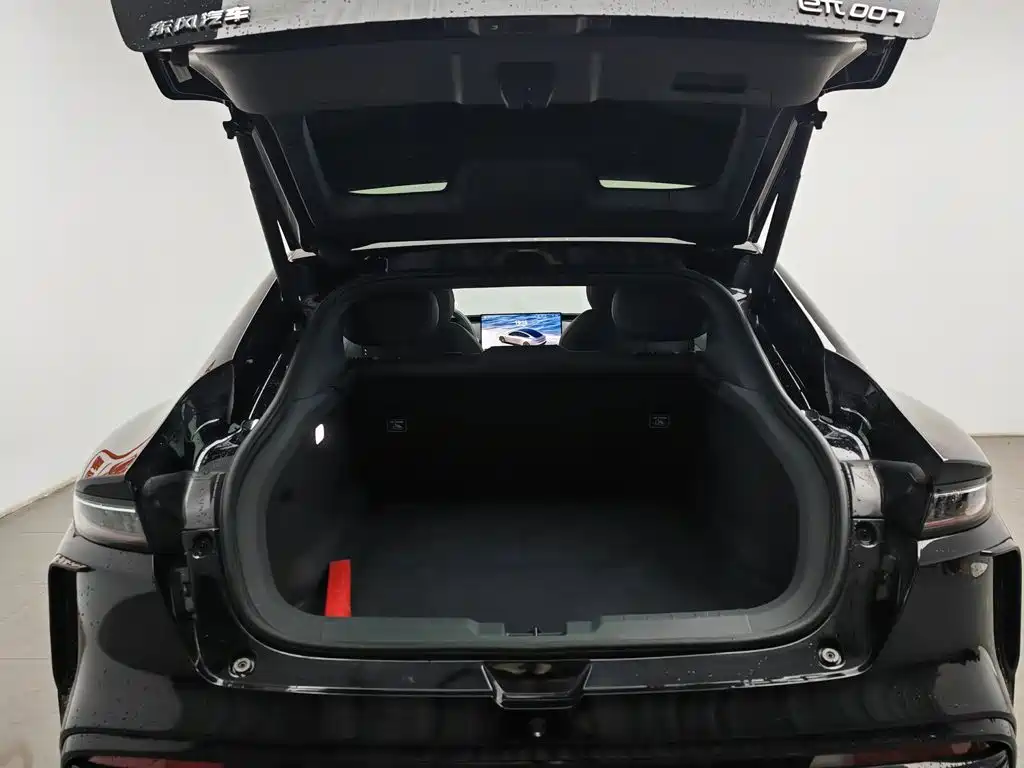 Dongfeng Yipai eπ007 2026 2025 Model Sport Version