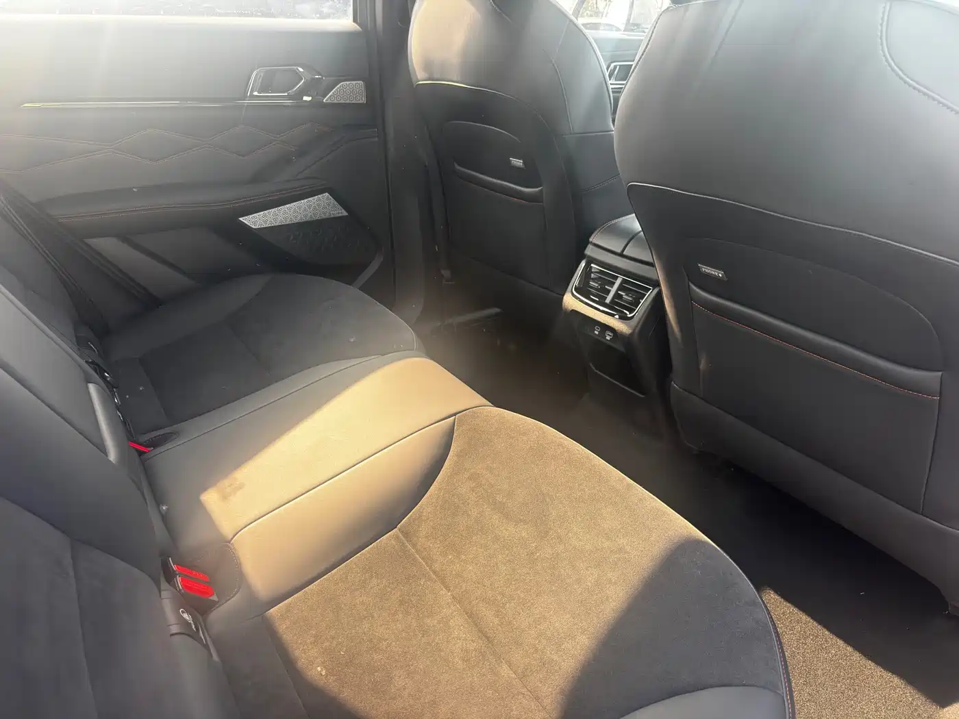 Haval Shenshou 2022 2.0T Smart Premium AWD Edition фото 7