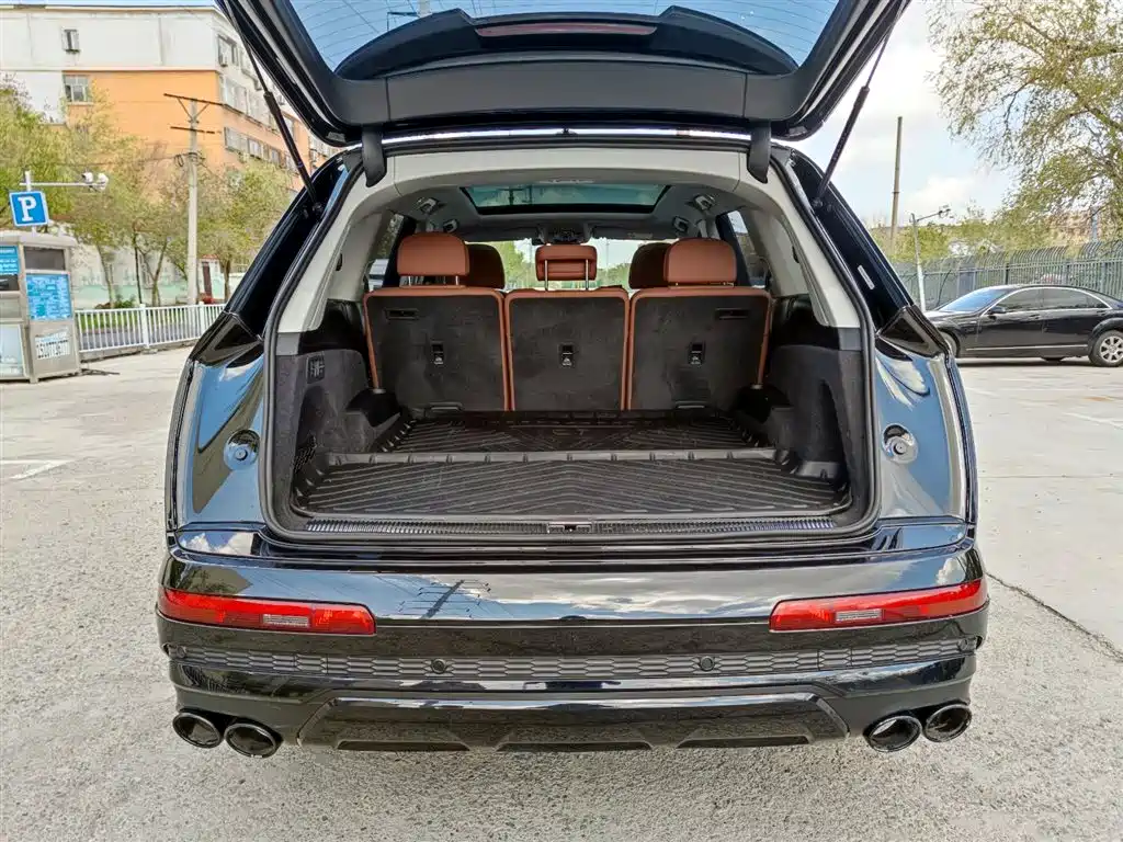 Audi Q7 2023 55 TFSI quattro S line Sport фото 23