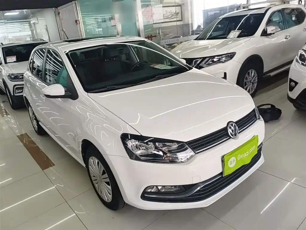Volkswagen Polo 2016 1.6L Automatic Comfort фото 4