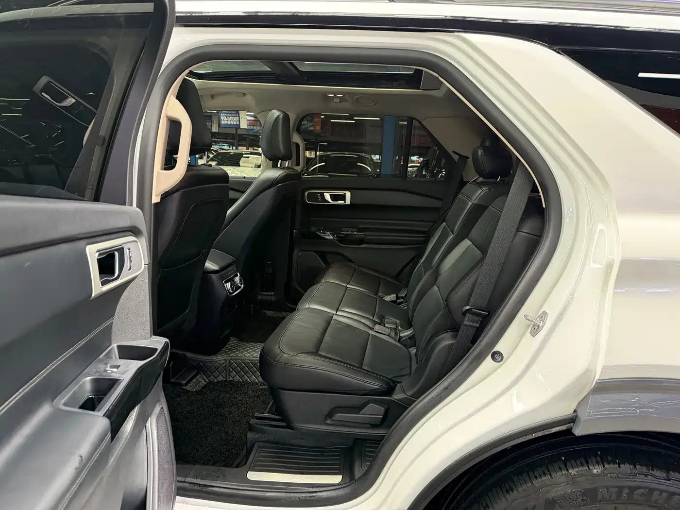 Ford Explorer 2020 2020 EcoBoost 285 AWD Trend Edition 7-Seater