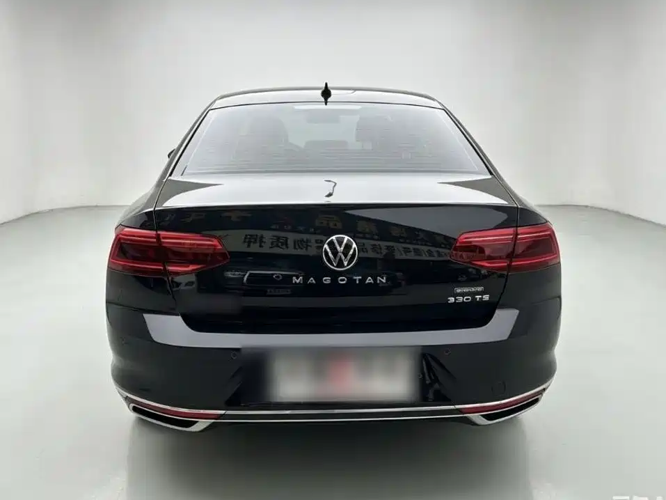 Фото 23 - Volkswagen Magotan