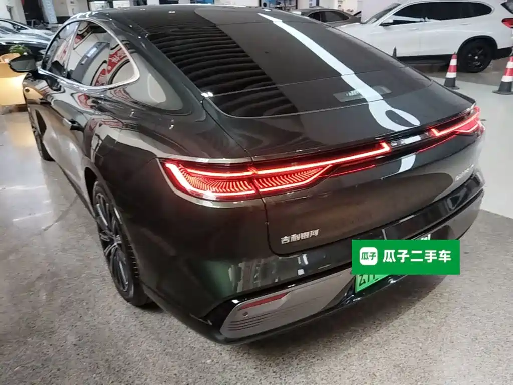 Geely Galaxy Galaxy Xingyao 8 2026 2025 Model 130km EM-i Flagship Edition