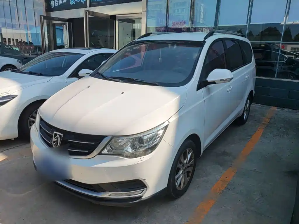 Baojun 730 2019 2019 1.5L Manual Value Edition 7-Seater China VI