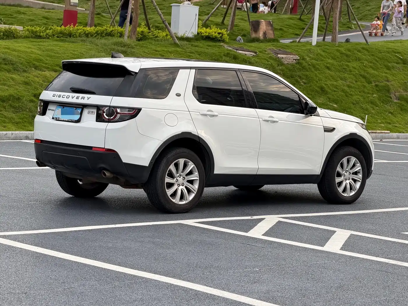 Land Rover Discovery Sport 2019 200PS PURE Edition China V фото 5