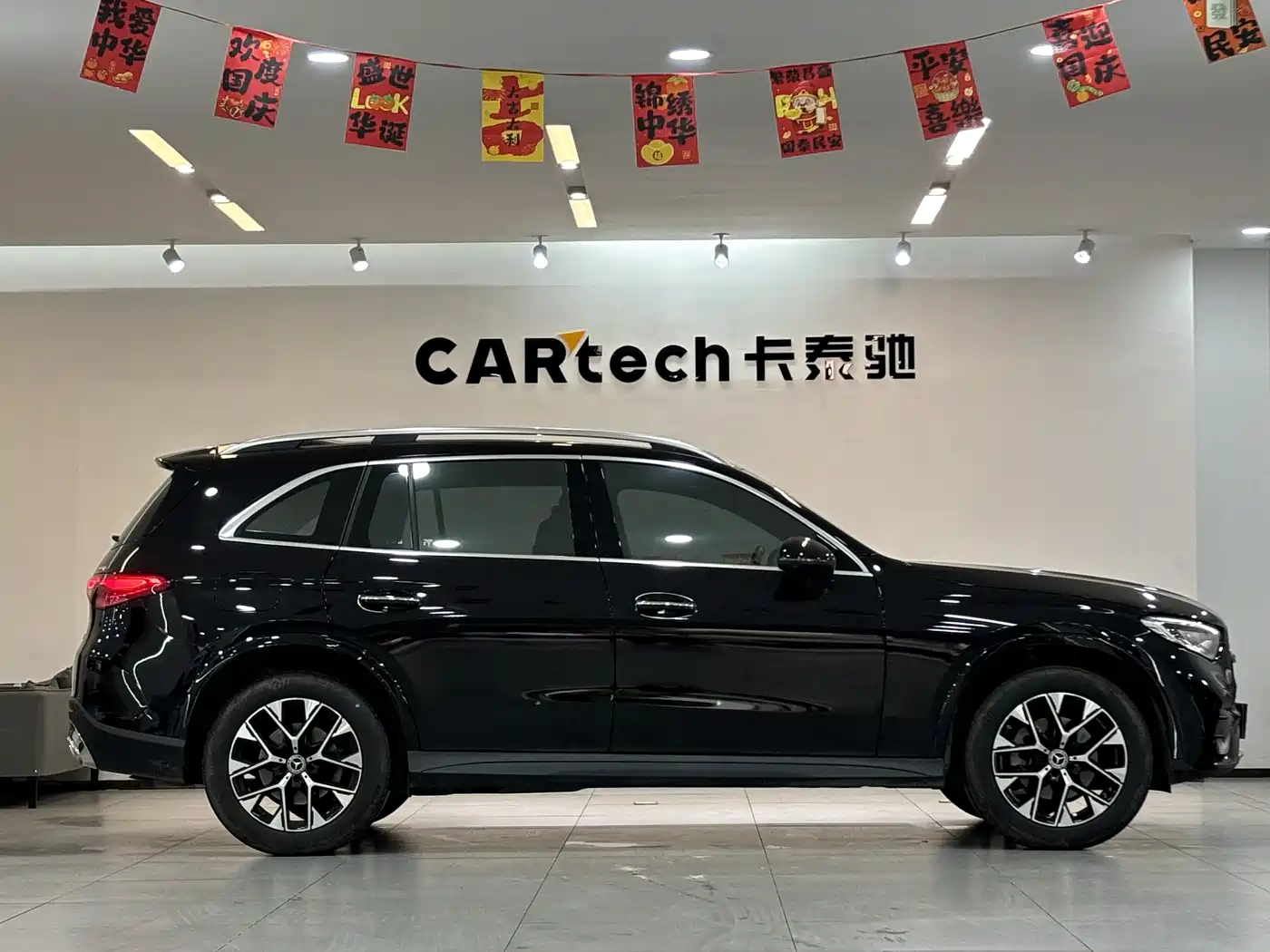 Mercedes-Benz GLC 2024 GLC 260 L 4MATIC Luxury 5-seater фото 9