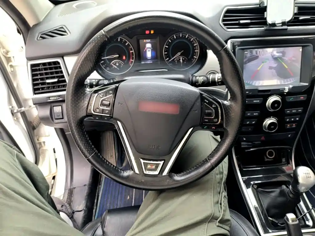 Haval H2 2015 2014 1.5T Manual 2WD Elite Edition