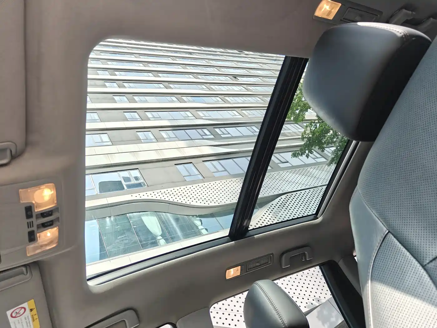 Toyota Highlander 2018 2.0T 4WD Luxury 7-seater China VI фото 14