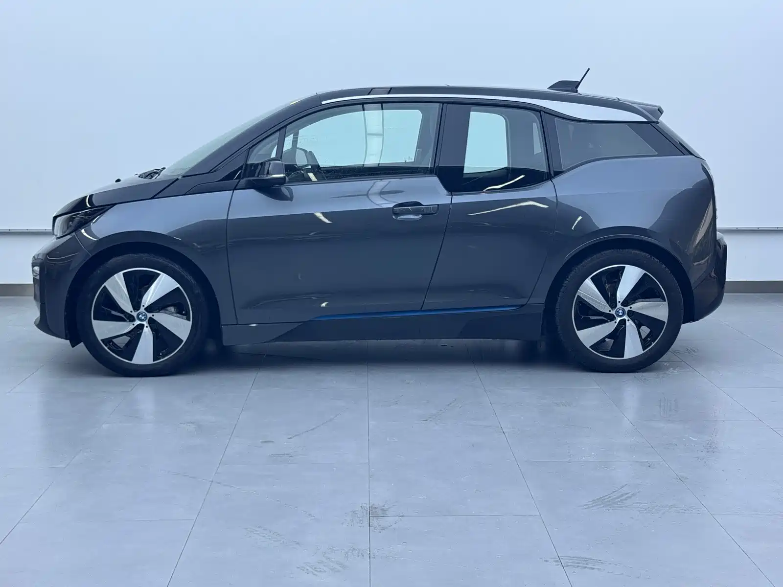 Фото 7 - BMW i3 (Import)
