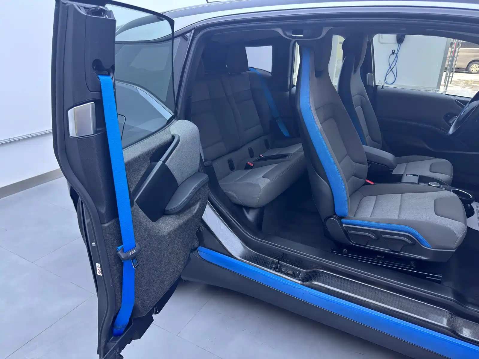 Фото 15 - BMW i3 (Import)