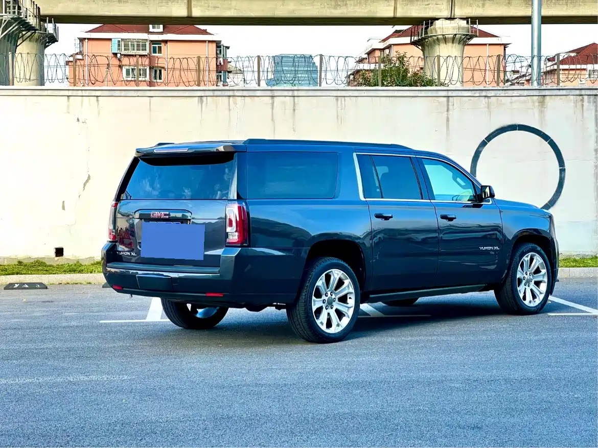 Daolangge GMC Yukon 2016 Model 5.3L XL Luxury Premium Extended 4WD фото 5