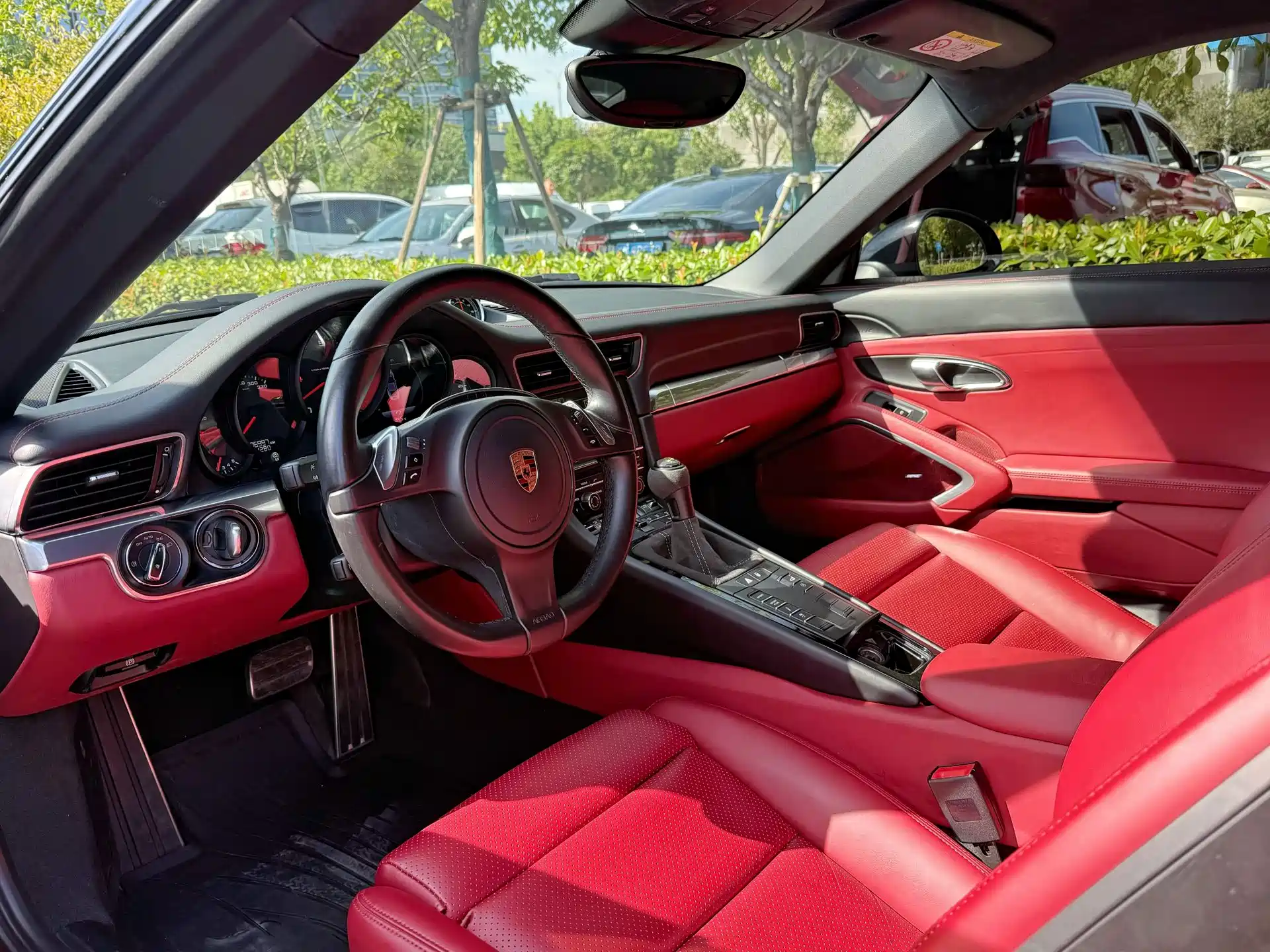 Photo 6 - Porsche 911