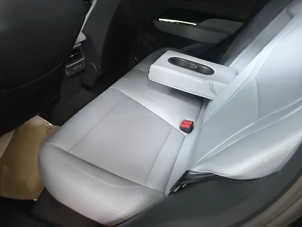 Hongqi HS3 PHEV 2026 2025 125km Jingwei PLUS 2 Million Commemorative Edition