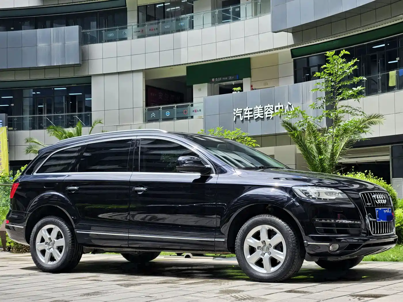 Audi Q7 2012 3.0 TFSI Technology (200kW) фото 3