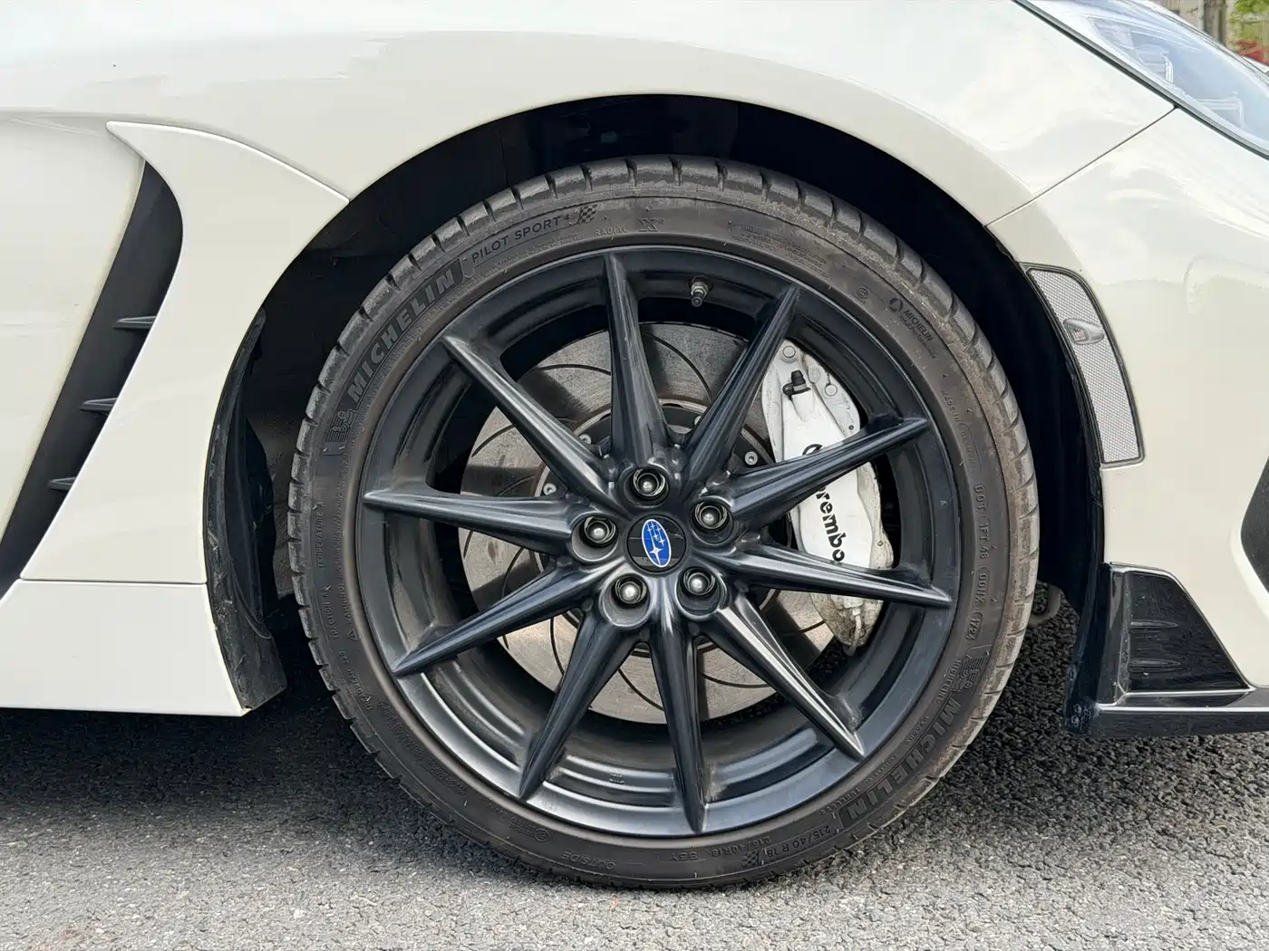 SUBARU BRZ