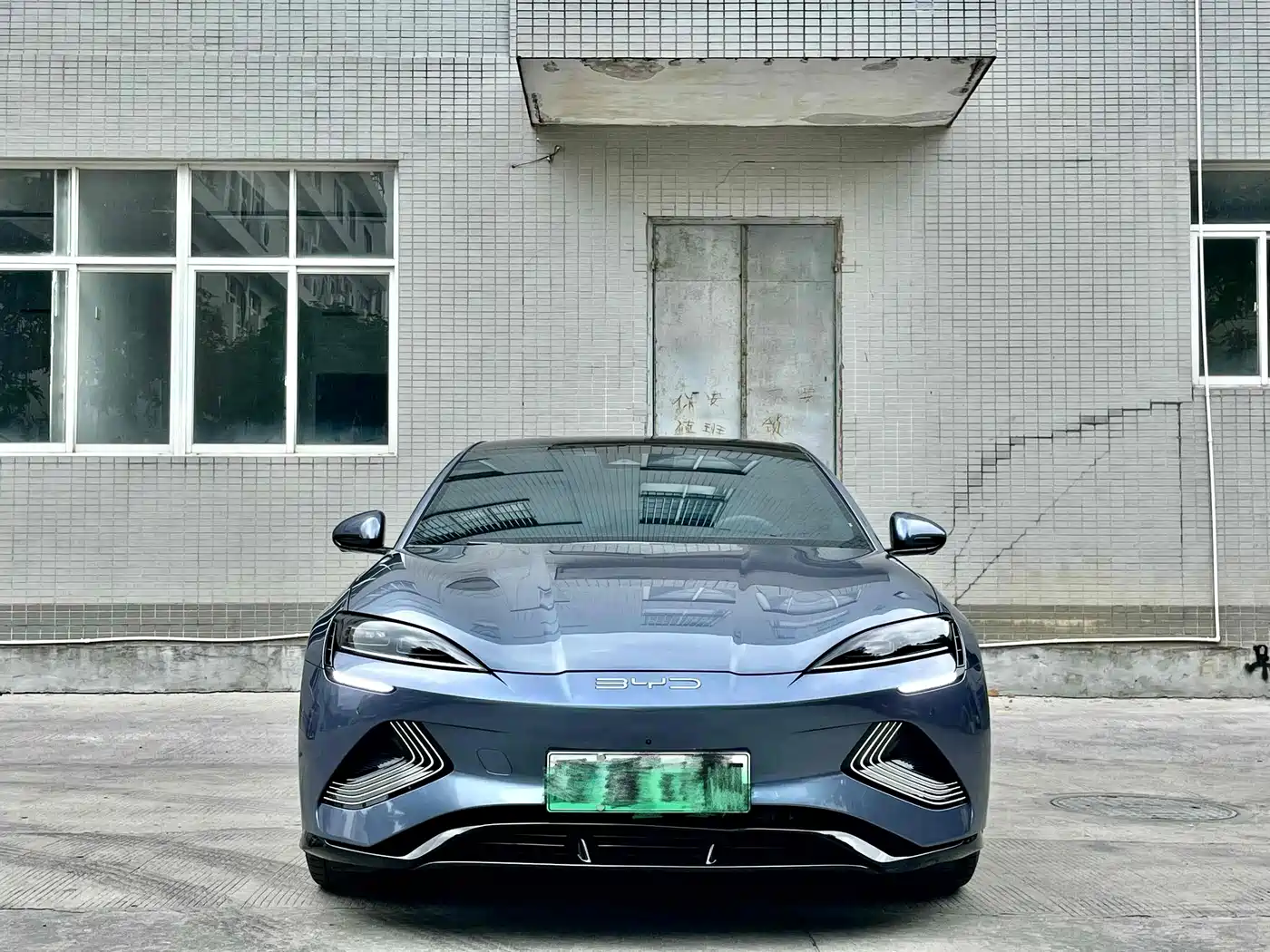 BYD Seal 2022 700km Long Range RWD Edition фото 2