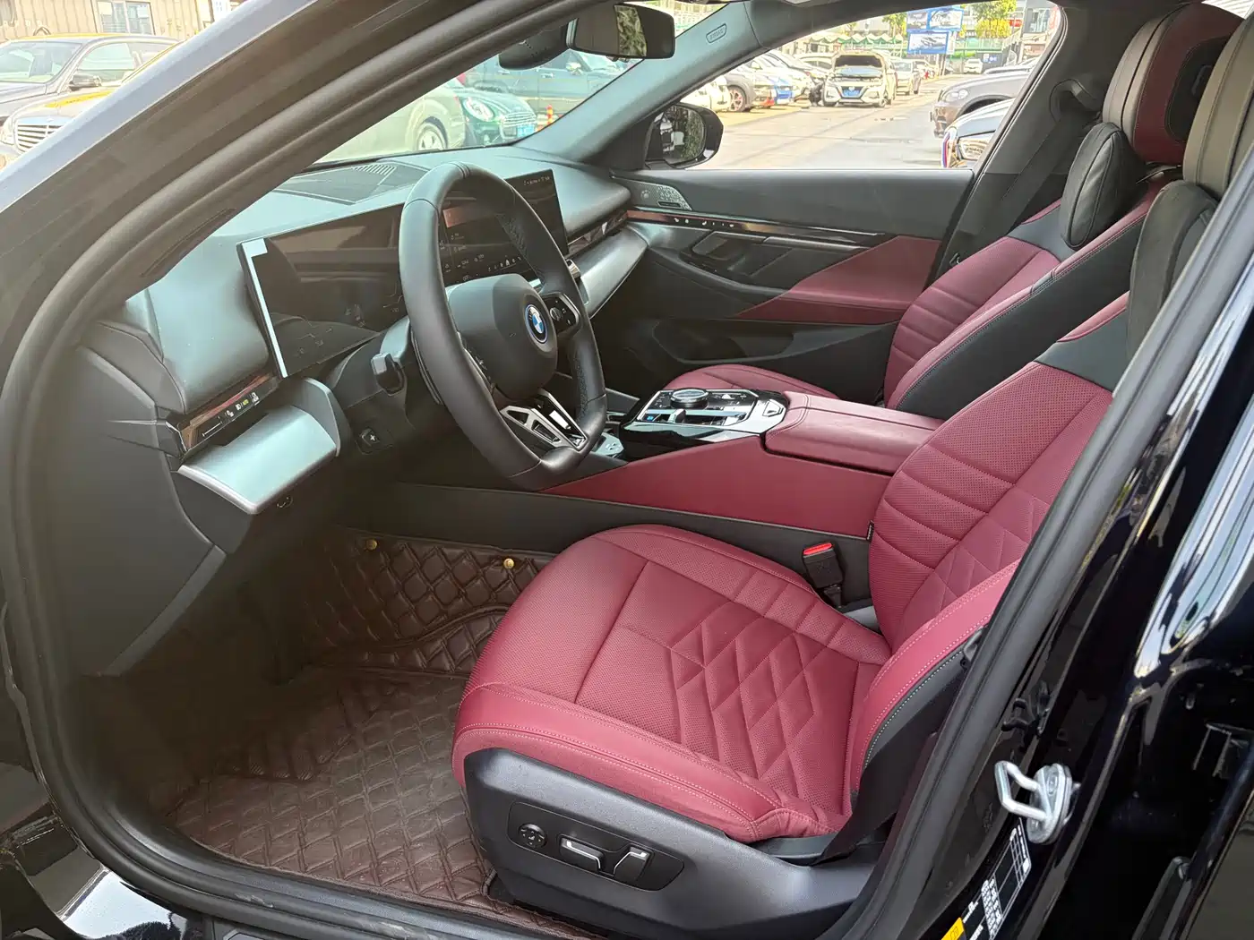 BMW i5 2025 eDrive 40L M Sport Package фото 4