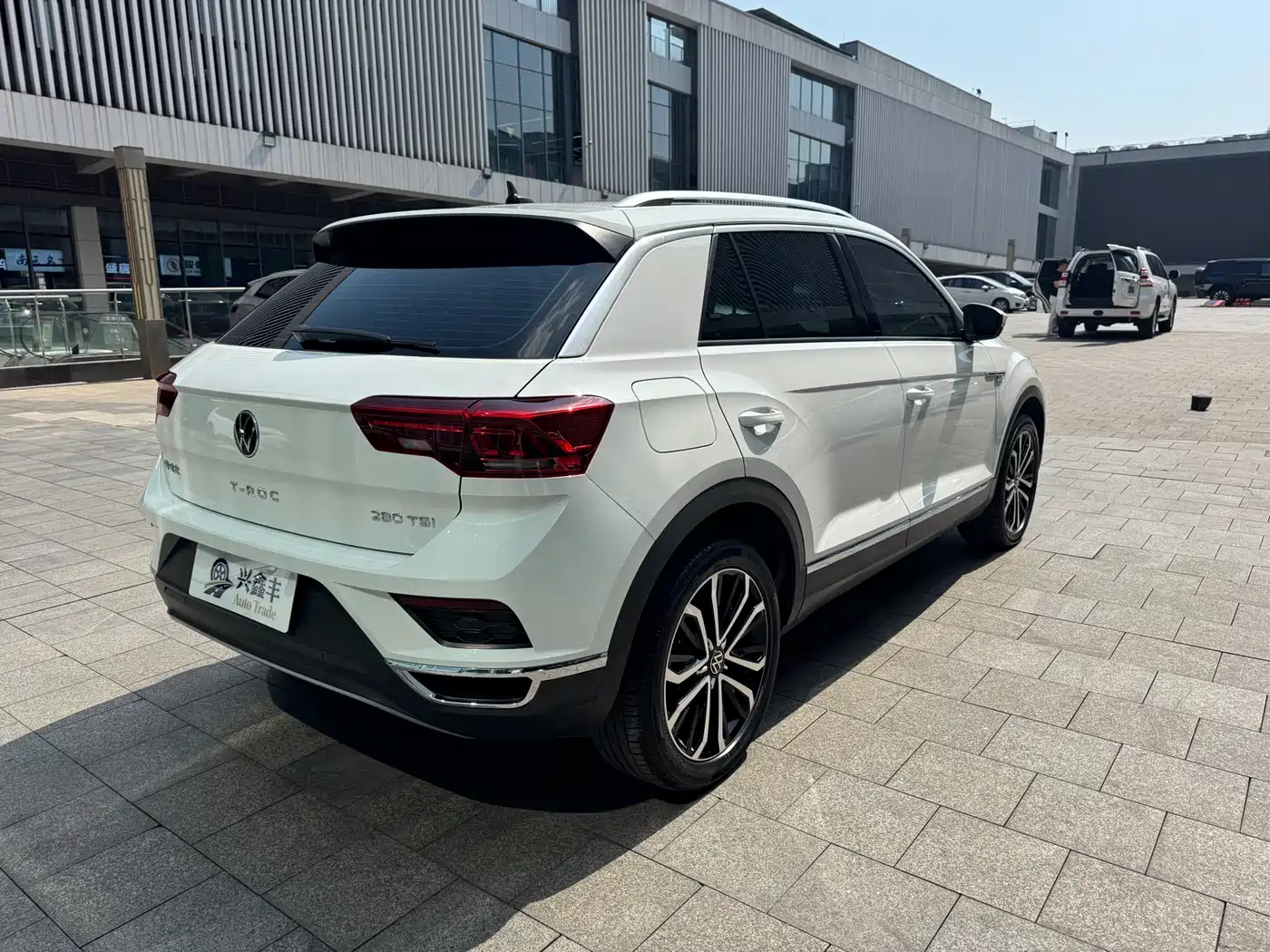 Volkswagen T-ROC 2022 280TSI DSG 2WD Comfort PLUS фото 9