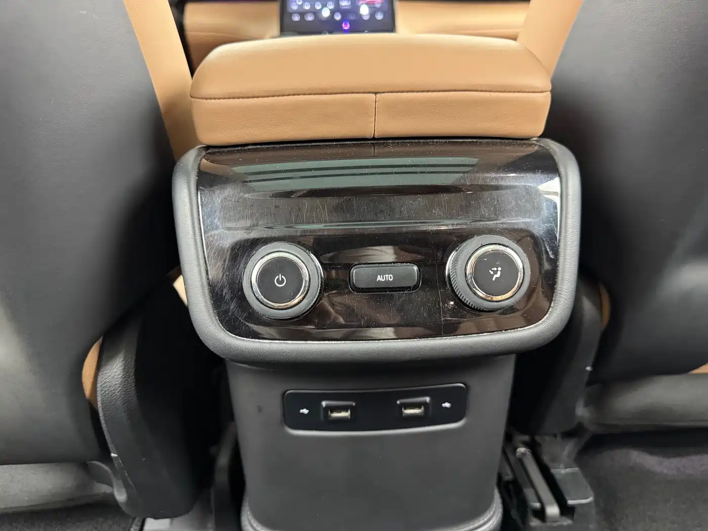 NIO ES8 2018 2018 Founder Edition