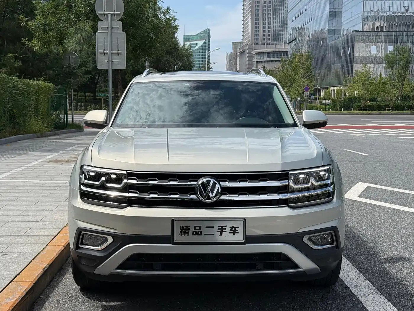 Фото 2 - Volkswagen Teramont