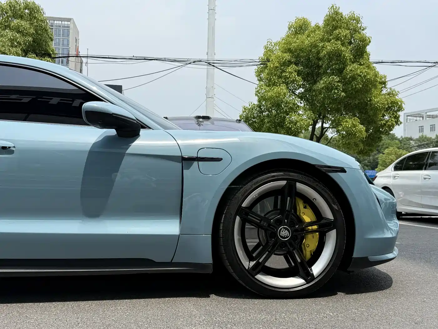 Porsche Taycan 2020 Taycan фото 8