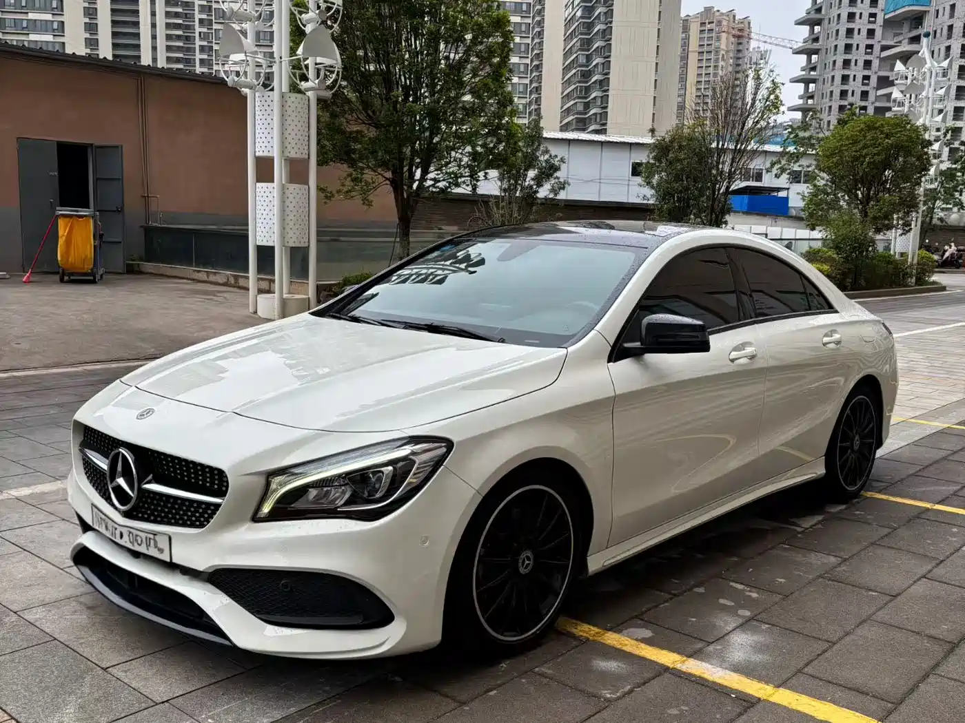 Mercedes-Benz CLA (Import) 2017 CLA 220 4MATIC