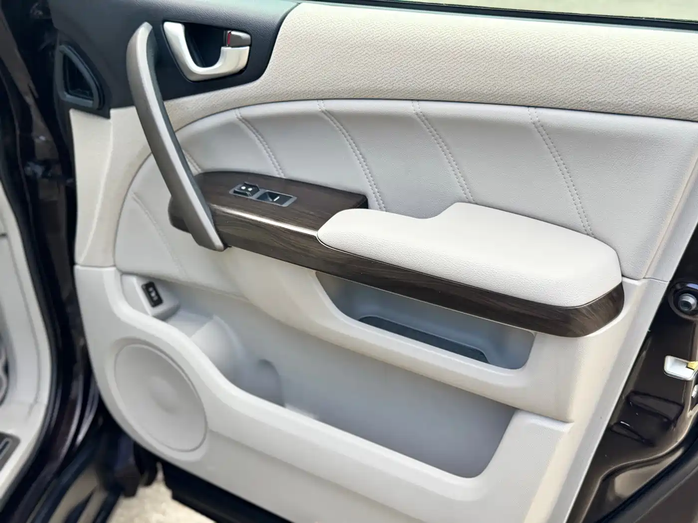 Honda Elysion 2014 2012 2.4L VTi-S Premium Edition