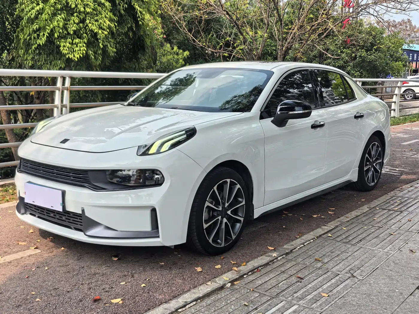 Lynk & Co 03 2020 2.0TD Auto Power Edition