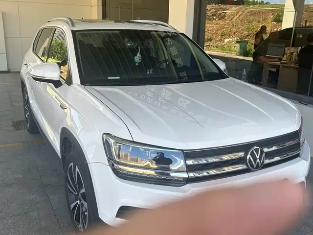 Volkswagen Tharu 2022 280TSI FWD Luxury Edition — фото 2