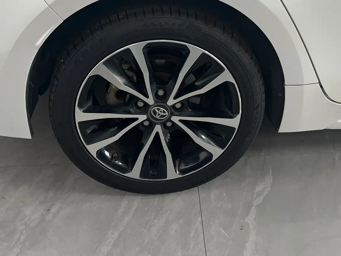 Toyota Levin 2022 185T CVT Sport Edition фото 7