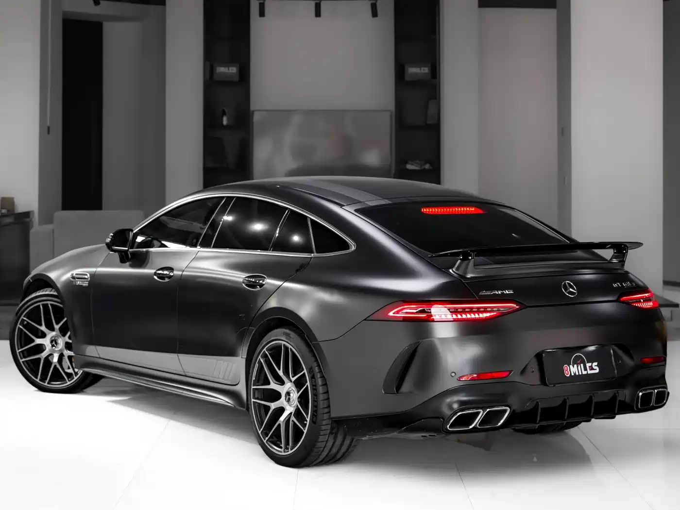 صورة 5 - Mercedes-Benz AMG GT