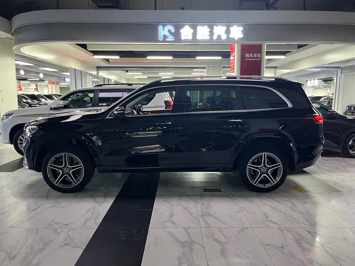 Mercedes-Benz GLS 2023 GLS 450 4MATIC Fashion Edition фото 5