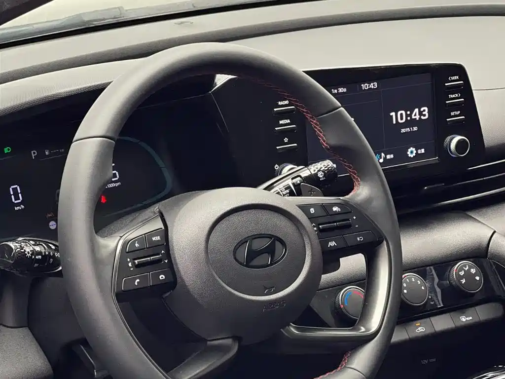 Hyundai Elantra 2023 240TGDi DCT N Line GLX Elite фото 12