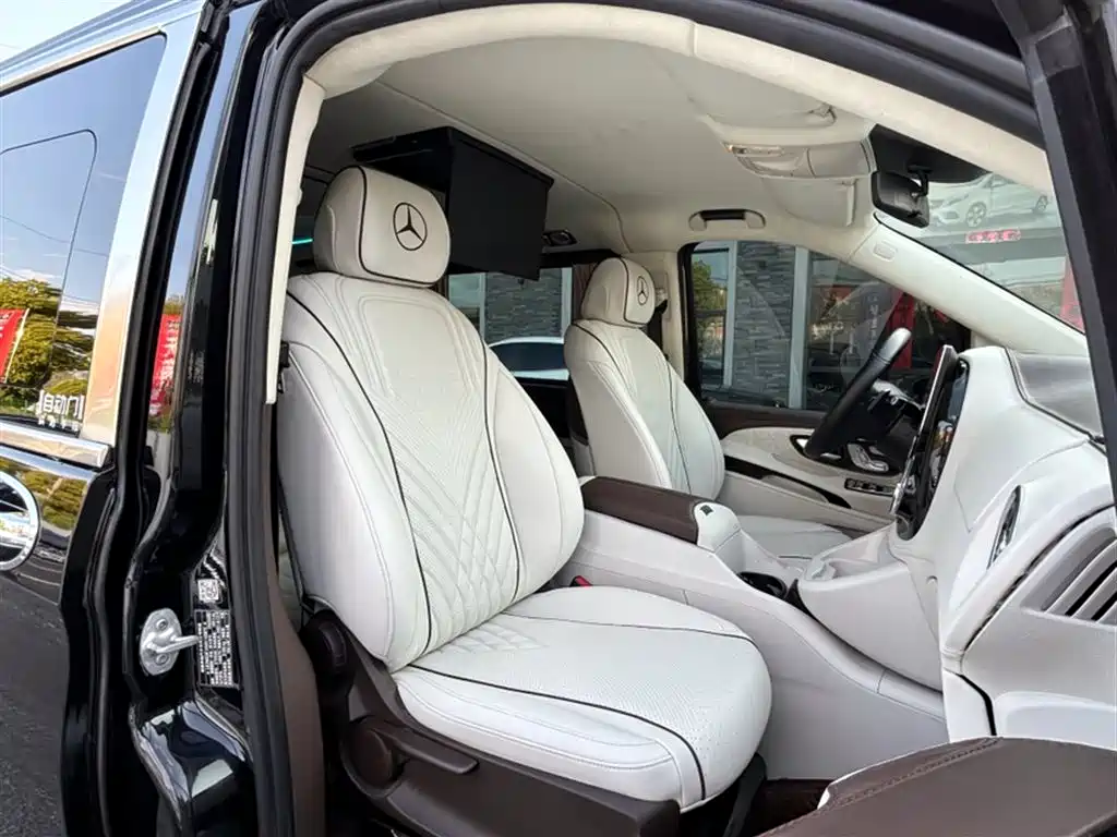 Mercedes-Benz Vito 2021 2.0T Business Edition 7-seater фото 8