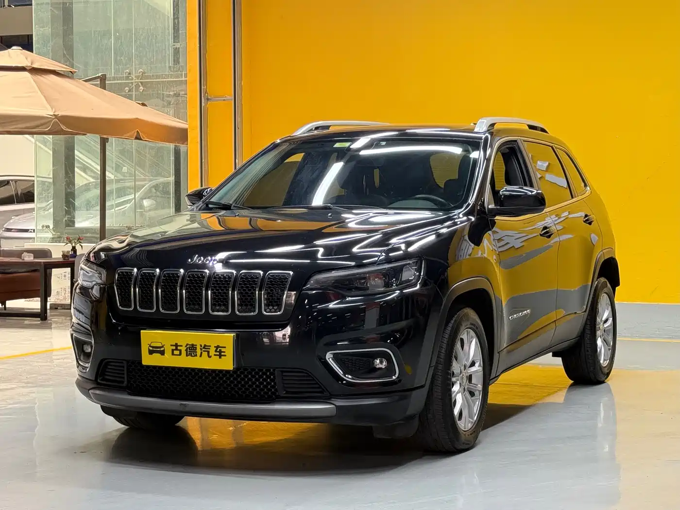 Jeep Cherokee 2019 — пригон из Китая