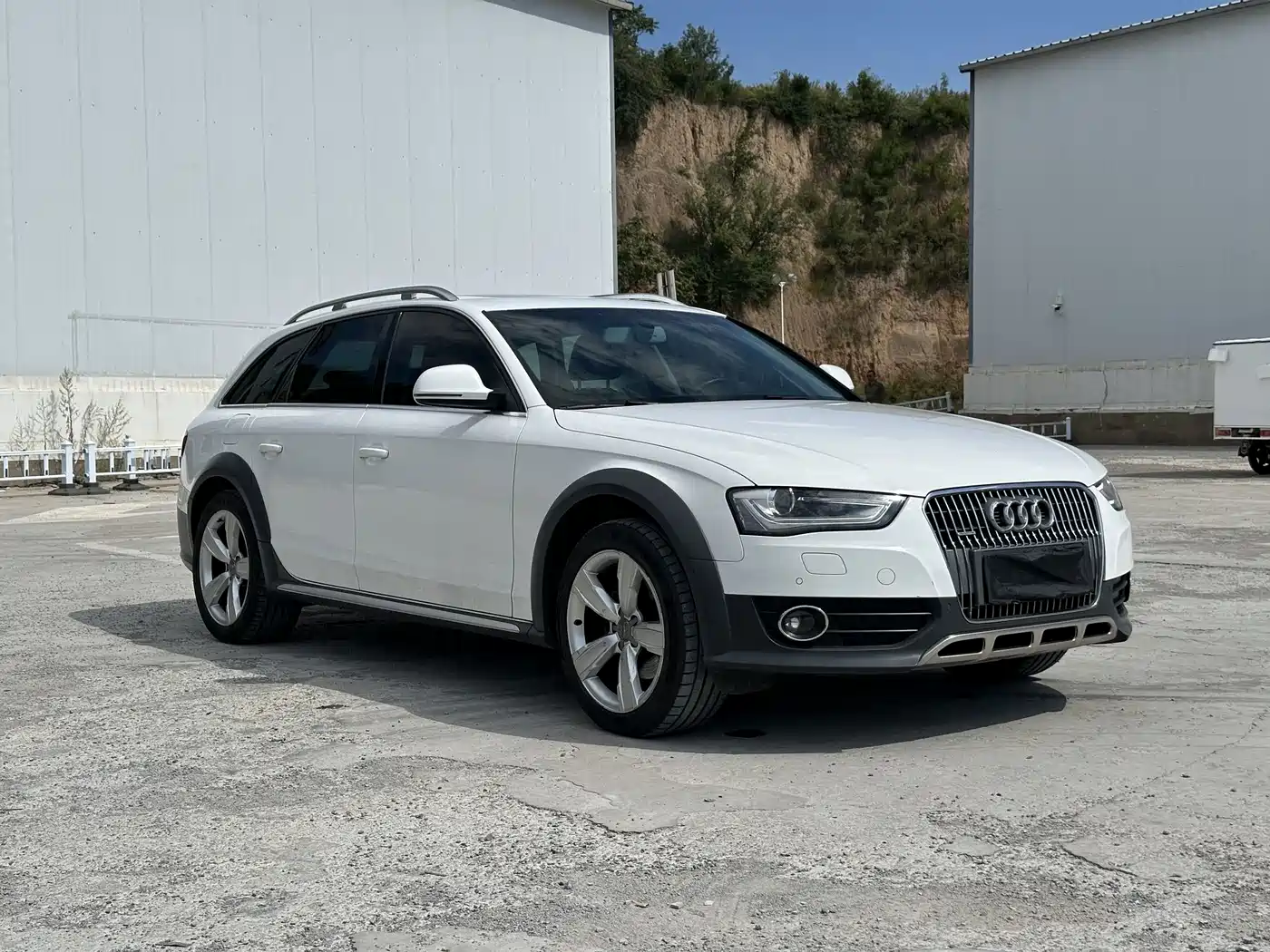 Audi A4 (Import) 2017 2014 40 TFSI allroad quattro plus