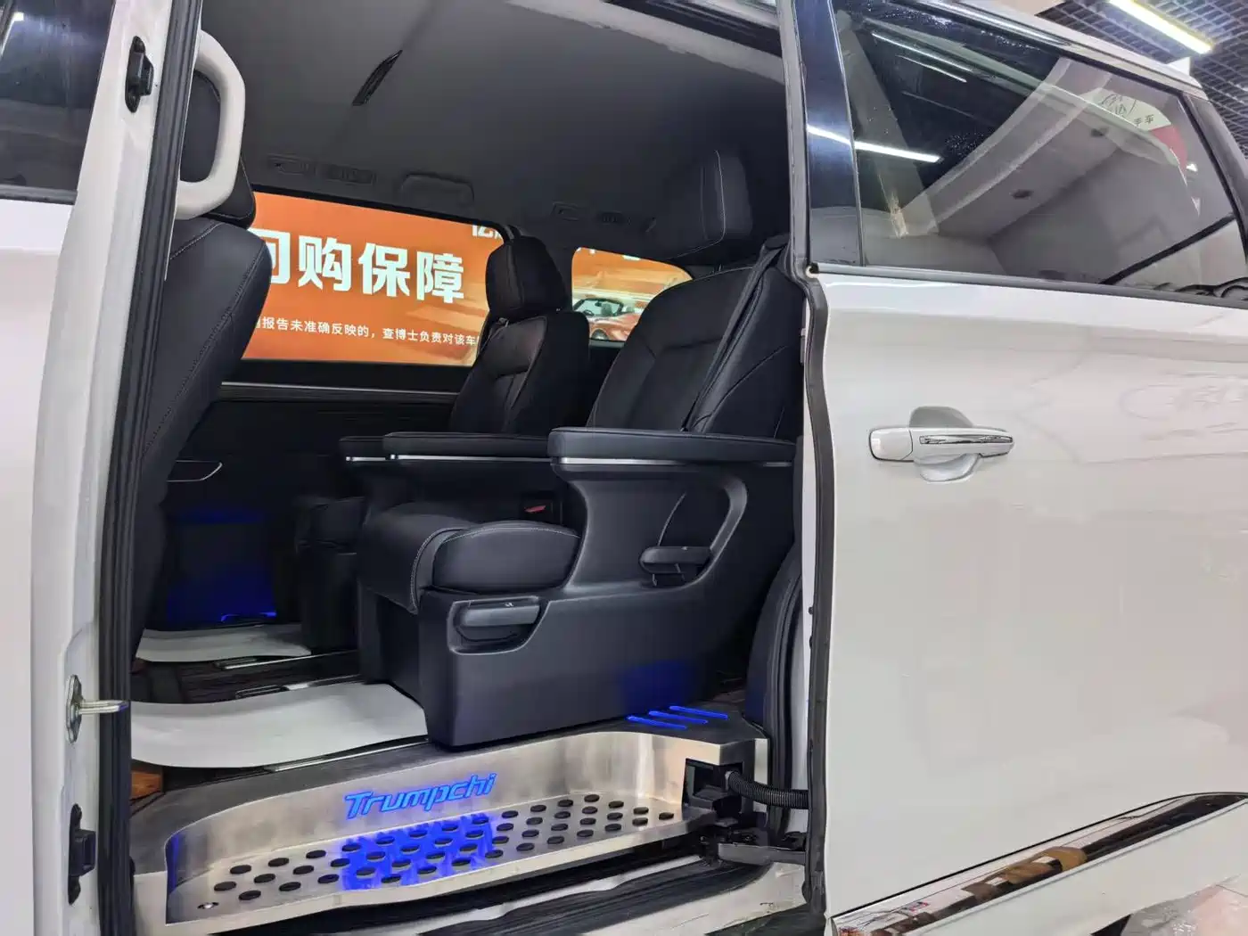 GAC Trumpchi Trumpchi M8 2021 Leading Show Series 390T Premium Edition фото 18