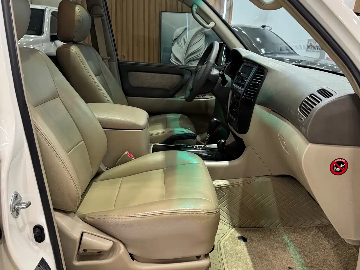 Toyota Land Cruiser 2007 4.7L Automatic GX-R фото 11
