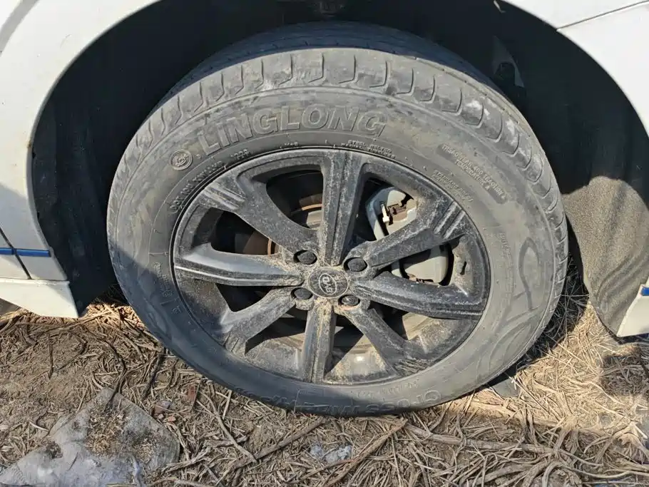BYD e3 2023 2021 Leading Comfort Edition