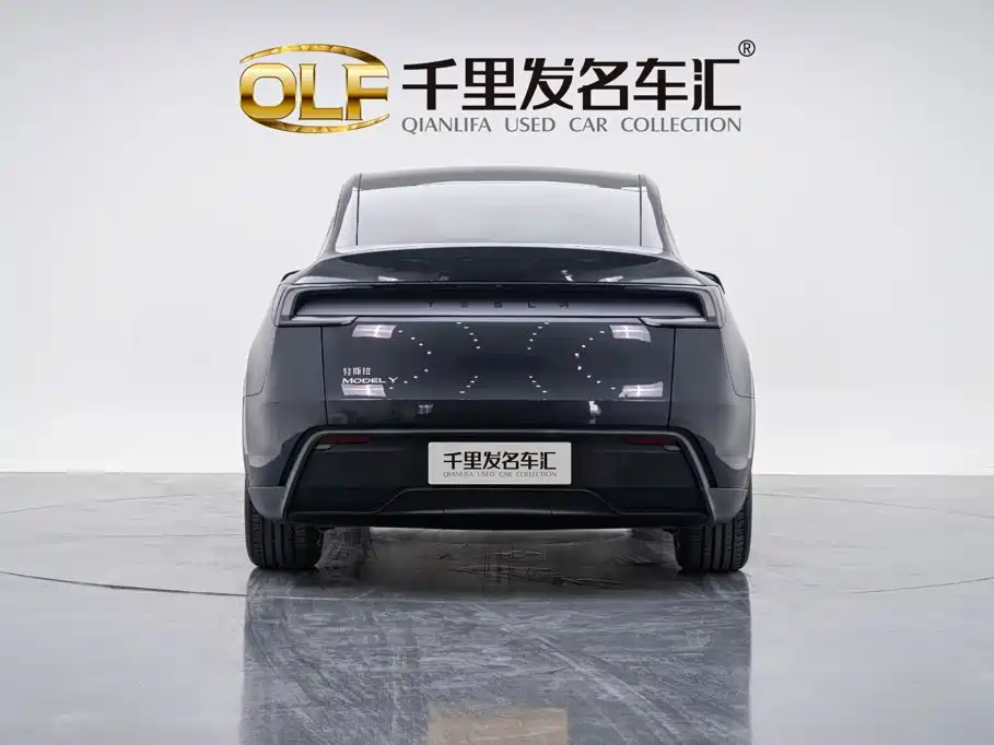 Фото 2 - Tesla Model Y