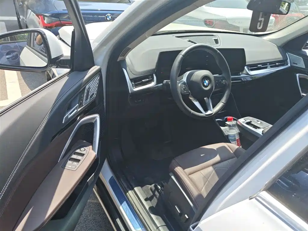 BMW X1 2025 sDrive25Li X Design Package фото 23