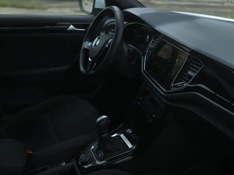Volkswagen T-ROC 2021 280TSI DSG 4WD Luxury Connected фото 19