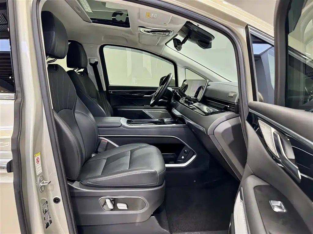 WEY Alpine 2024 2023 AWD Flagship