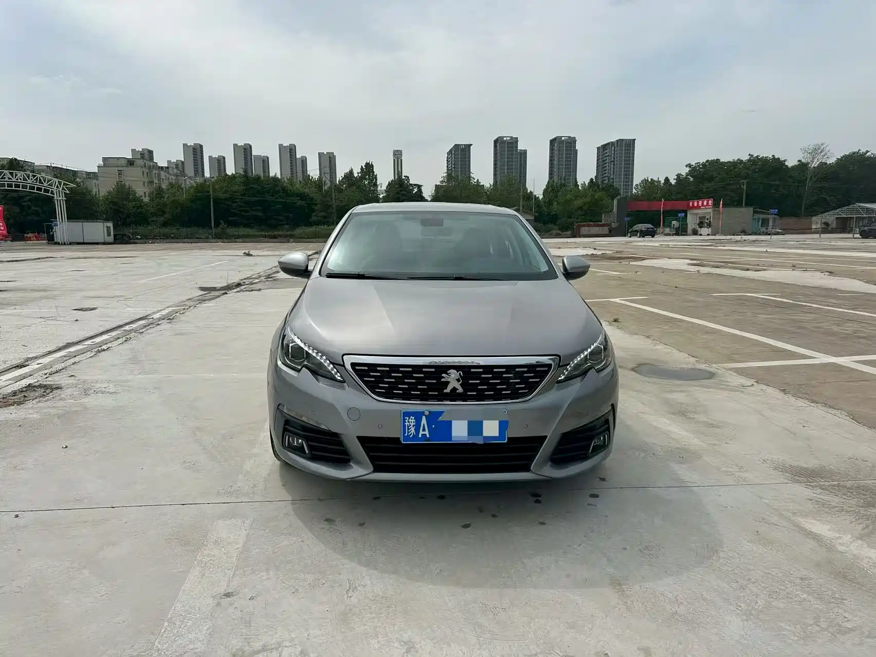 Photo 2 - Peugeot 308